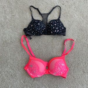 Victoria’s Secret bras